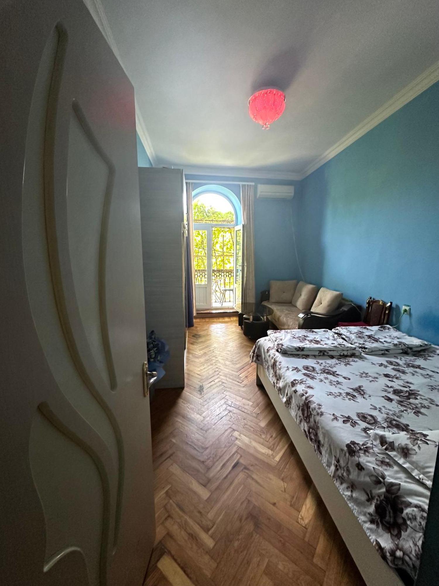 Karson Family Hostel & Guest House Erywań Zewnętrze zdjęcie
