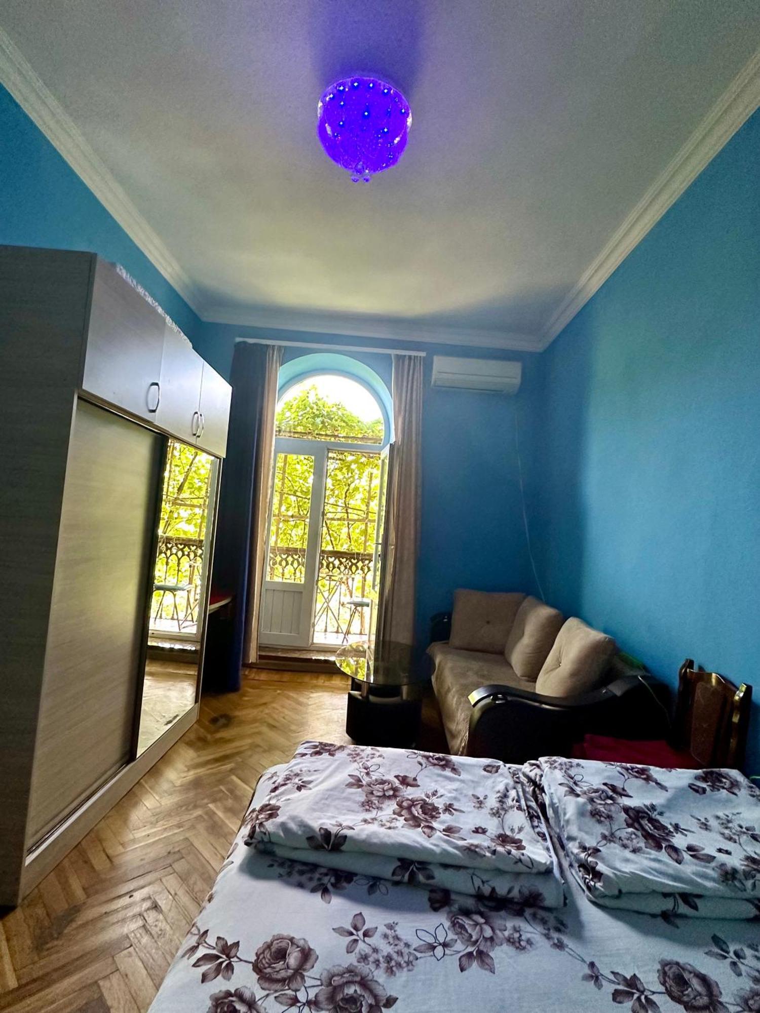 Karson Family Hostel & Guest House Erywań Zewnętrze zdjęcie